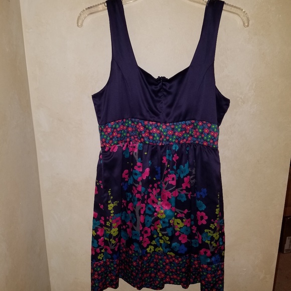 Multi Color Dress - Picture 2 of 2